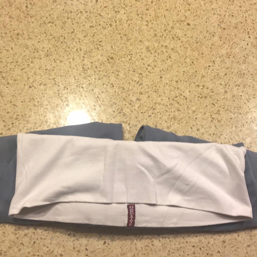 Hard⭐️Tail. Ladies Long yoga pants. Size medium.